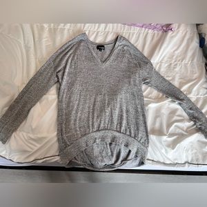 Wilfred crew sweater